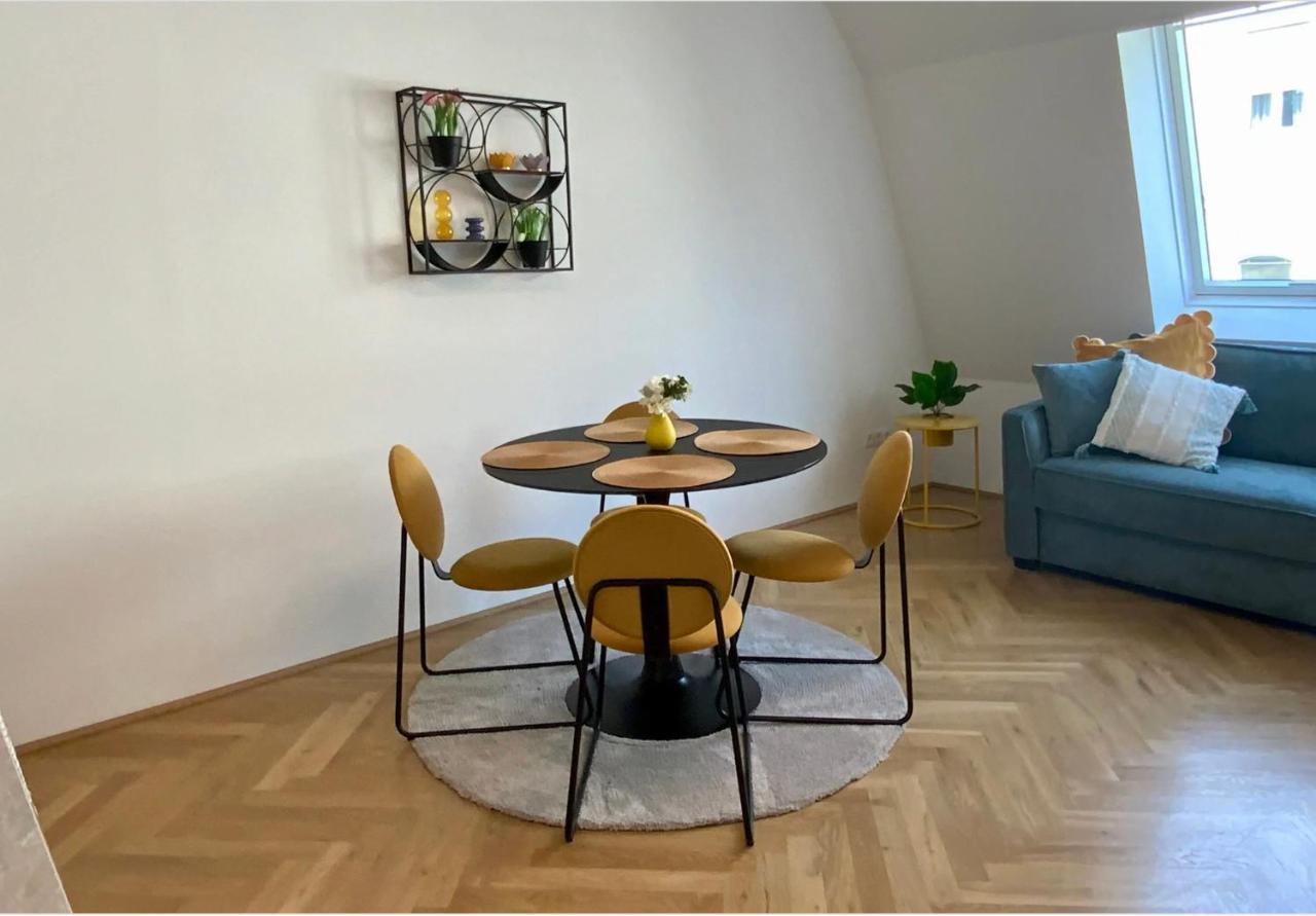 Freshly Renovated Apartment In Trendy Area L Hg21 Βιέννη Εξωτερικό φωτογραφία